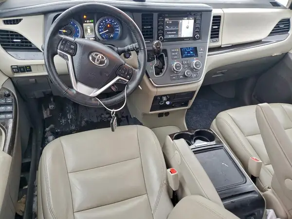 5TDDZ3DC2LS252072 2020 TOYOTA SIENNA - Image 8