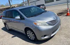 5TDDZ3DC3HS159021 2017 TOYOTA SIENNA