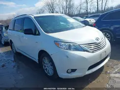 5TDDZ3DC3HS171251 2017 TOYOTA SIENNA
