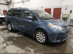 5TDDZ3DC3HS171931 2017 TOYOTA SIENNA