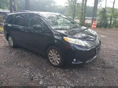 5TDDZ3DC3HS178412 2017 TOYOTA SIENNA
