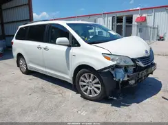 5TDDZ3DC3HS184792 2017 TOYOTA SIENNA