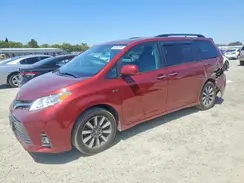 5TDDZ3DC3JS196219 2018 TOYOTA SIENNA