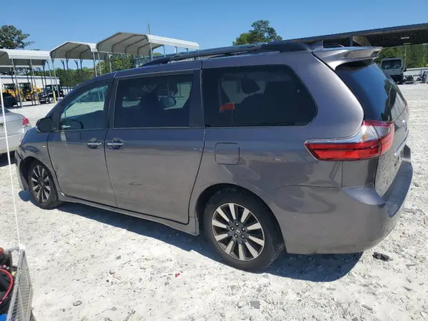 5TDDZ3DC3LS236382 2020 TOYOTA SIENNA - Image 2