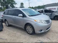 5TDDZ3DC4HS156256 2017 TOYOTA SIENNA