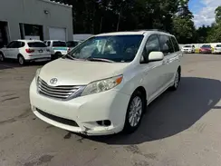 5TDDZ3DC4HS159092 2017 TOYOTA SIENNA