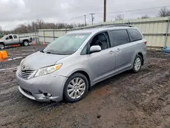 5TDDZ3DC5HS153351 2017 TOYOTA SIENNA