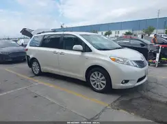 5TDDZ3DC5HS154144 2017 TOYOTA SIENNA
