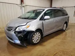 5TDDZ3DC5HS155083 2017 TOYOTA SIENNA
