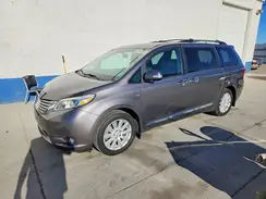 5TDDZ3DC5HS158727 2017 TOYOTA SIENNA