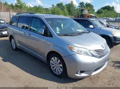 5TDDZ3DC5HS183708 2017 TOYOTA SIENNA