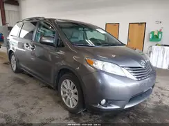 5TDDZ3DC5HS187614 2017 TOYOTA SIENNA
