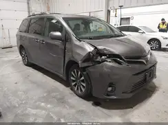 5TDDZ3DC5JS197260 2018 TOYOTA SIENNA