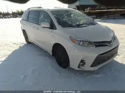5TDDZ3DC5JS204854 2018 TOYOTA SIENNA