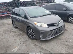 5TDDZ3DC5JS209889 2018 TOYOTA SIENNA