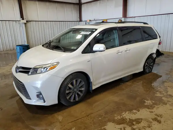 5TDDZ3DC5KS218108 2019 TOYOTA SIENNA - Image 1