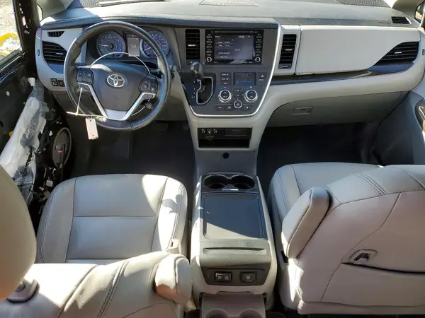 5TDDZ3DC5LS237095 2020 TOYOTA SIENNA - Image 8