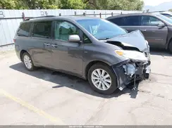 5TDDZ3DC6HS151205 2017 TOYOTA SIENNA
