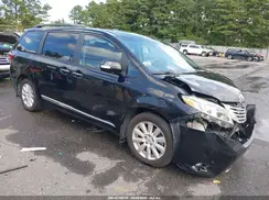 5TDDZ3DC6HS164150 2017 TOYOTA SIENNA