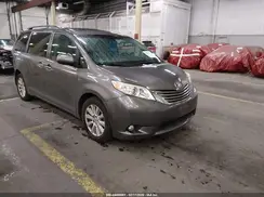 5TDDZ3DC6HS172961 2017 TOYOTA SIENNA