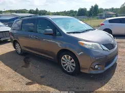 5TDDZ3DC6HS179702 2017 TOYOTA SIENNA