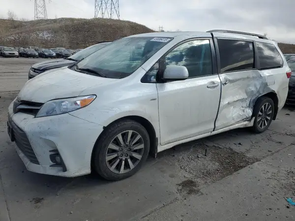 5TDDZ3DC6JS194688 2018 TOYOTA SIENNA - Image 1
