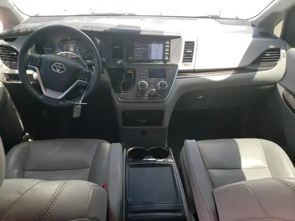 5TDDZ3DC6LS228289 2020 TOYOTA SIENNA - Image 8
