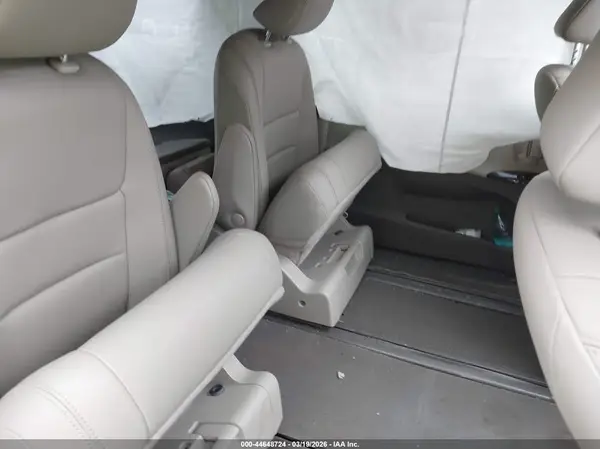 5TDDZ3DC6LS231967 2020 TOYOTA SIENNA - Image 8
