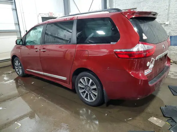 5TDDZ3DC6LS251314 2020 TOYOTA SIENNA - Image 2