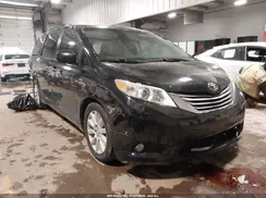 5TDDZ3DC7HS148054 2017 TOYOTA SIENNA