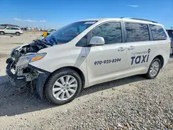 5TDDZ3DC7HS152900 2017 TOYOTA SIENNA