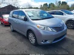 5TDDZ3DC7HS163136 2017 TOYOTA SIENNA