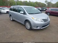 5TDDZ3DC7HS165534 2017 TOYOTA SIENNA