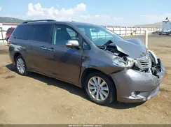 5TDDZ3DC7HS174198 2017 TOYOTA SIENNA