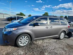 5TDDZ3DC7HS182897 2017 TOYOTA SIENNA