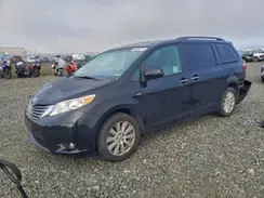 5TDDZ3DC7HS185685 2017 TOYOTA SIENNA