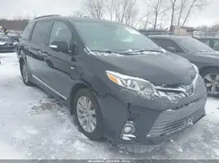 5TDDZ3DC7KS223794 2019 TOYOTA SIENNA