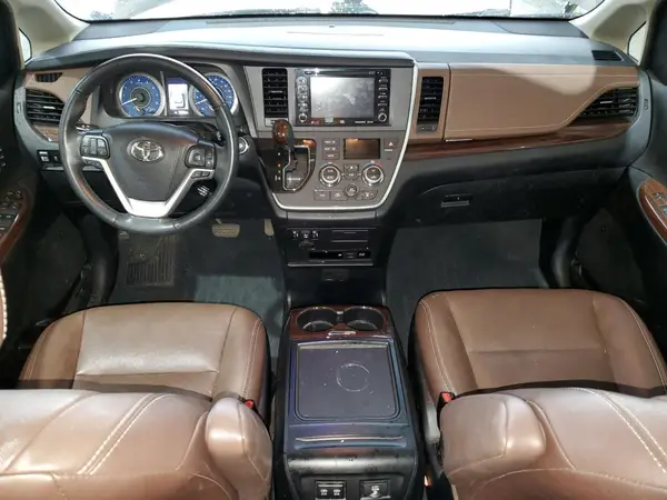 5TDDZ3DC7LS229998 2020 TOYOTA SIENNA - Image 8