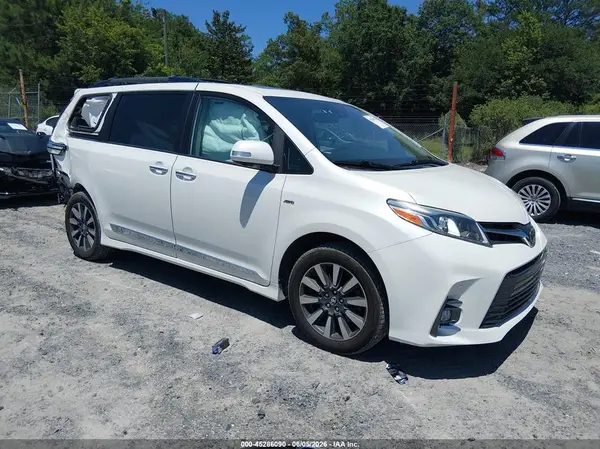 5TDDZ3DC7LS233081 2020 TOYOTA SIENNA - Image 1