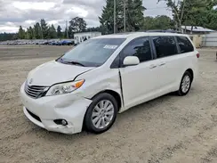 5TDDZ3DC8HS150654 2017 TOYOTA SIENNA