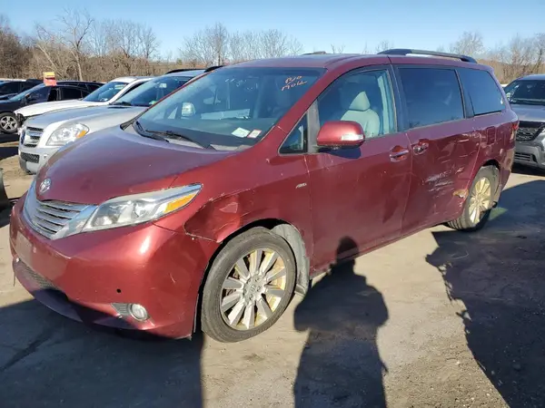 5TDDZ3DC8HS156566 2017 TOYOTA SIENNA - Image 1