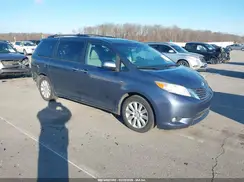 5TDDZ3DC8HS161847 2017 TOYOTA SIENNA