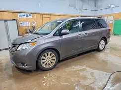 5TDDZ3DC8HS166112 2017 TOYOTA SIENNA