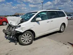 5TDDZ3DC8HS166532 2017 TOYOTA SIENNA