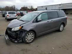 5TDDZ3DC8HS172881 2017 TOYOTA SIENNA