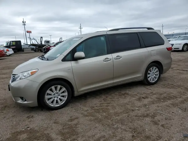 5TDDZ3DC8HS178423 2017 TOYOTA SIENNA - Image 1