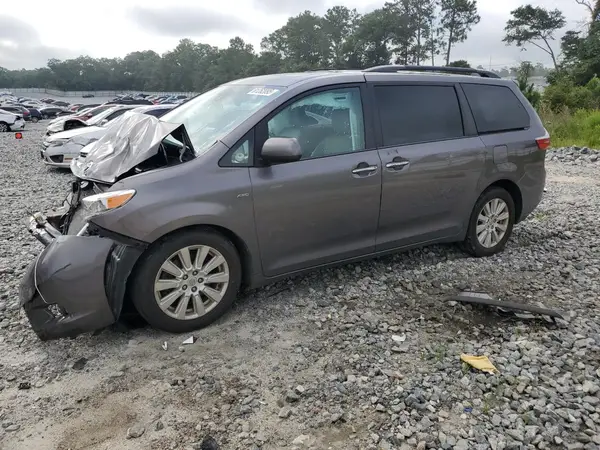 5TDDZ3DC8HS179474 2017 TOYOTA SIENNA - Image 1
