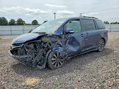 5TDDZ3DC8JS194076 2018 TOYOTA SIENNA