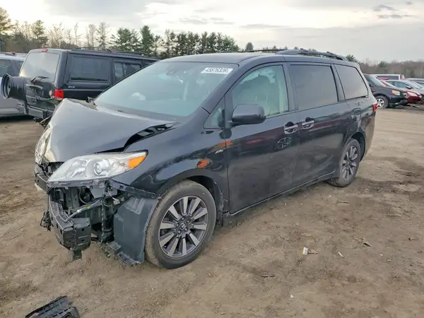 5TDDZ3DC8KS209967 2019 TOYOTA SIENNA - Image 1