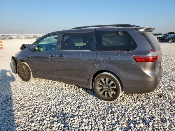 5TDDZ3DC8LS240007 2020 TOYOTA SIENNA - Image 2